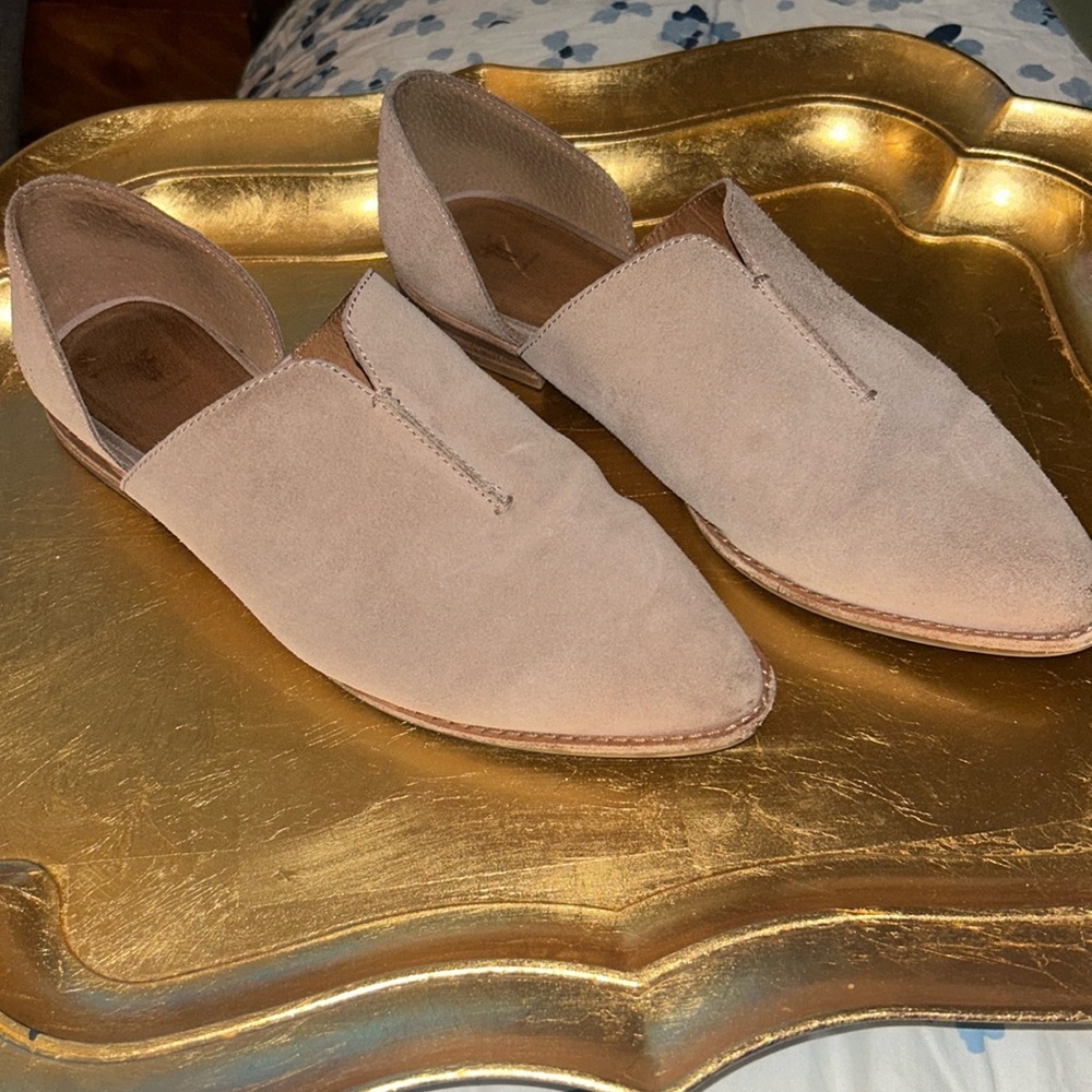 Frye Nolan Seam d’Orsay flats -10 M Very Good Condition
